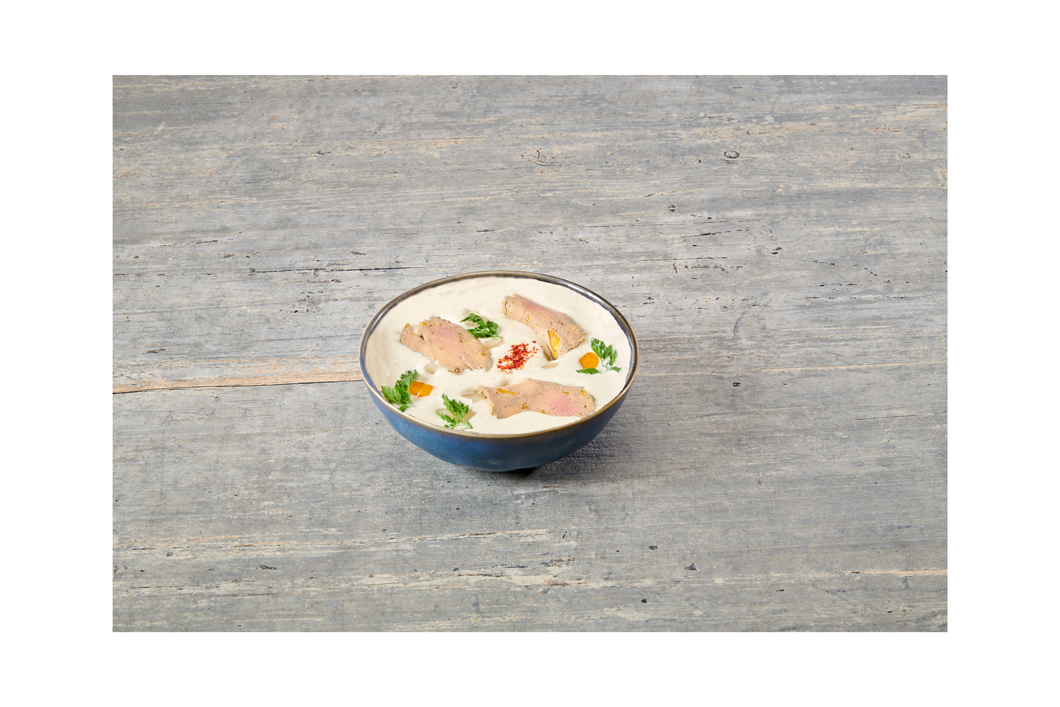 Veloute D Artichauts Poivrade Brunoise De Topinambour Et Foie Gras Mi Cuit